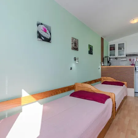 Jozef 1 By Interhome * Vir