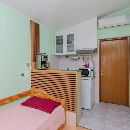 Jozef 1 By Interhome *