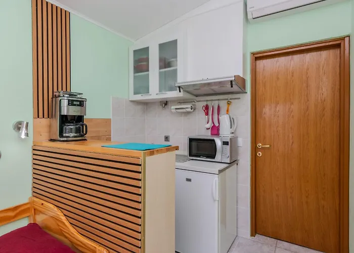 Jozef 1 By Interhome